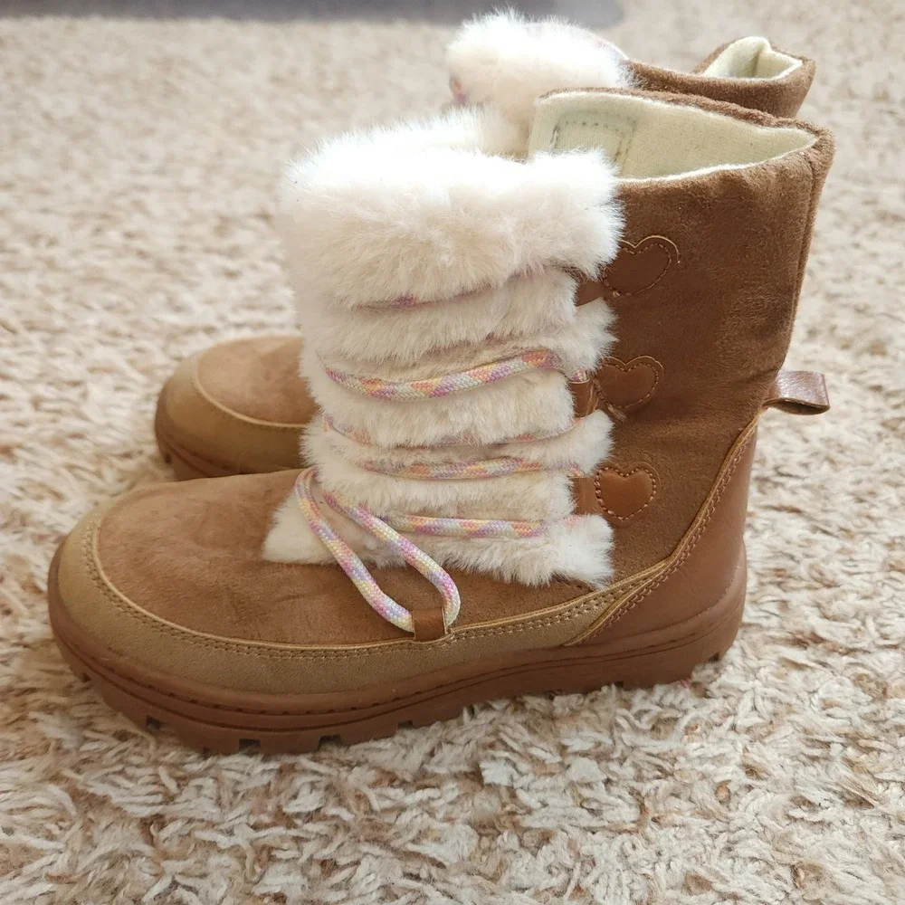 Carter's Winter Boots Girls Size 13 Brown Faux Fur Heart Trim Lug Sole